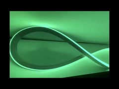 Lampu strip fleksibel